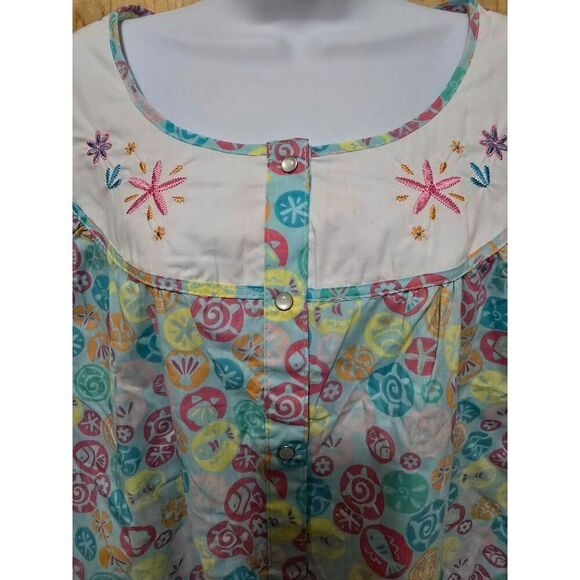 Colorful Floral Womens Nightgown With Embroidery & Snaps By Pink K Size 1X - Picture 3 of 6